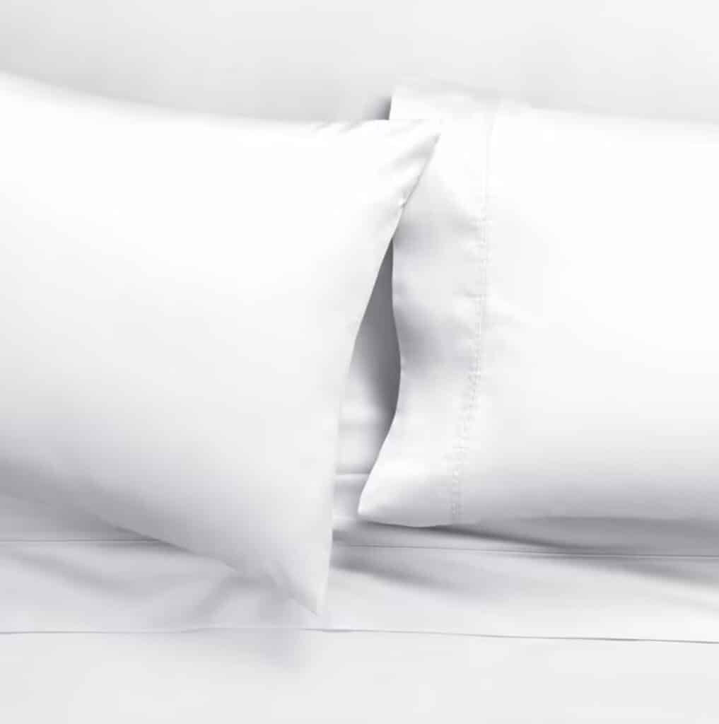 Ultimate Guide on Styling a King Bed (Make Your Bed Look Luxurious