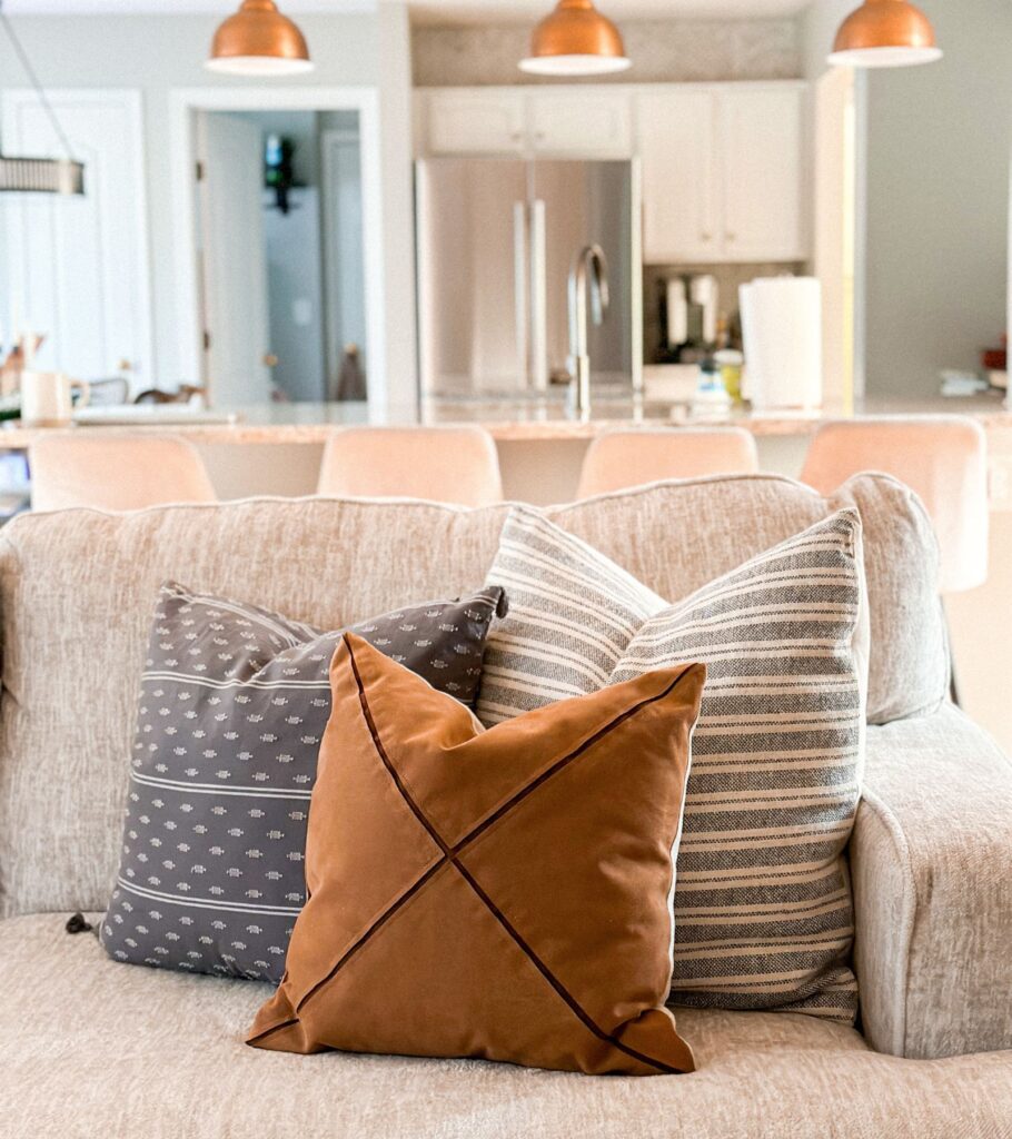 How to style pillows on couch