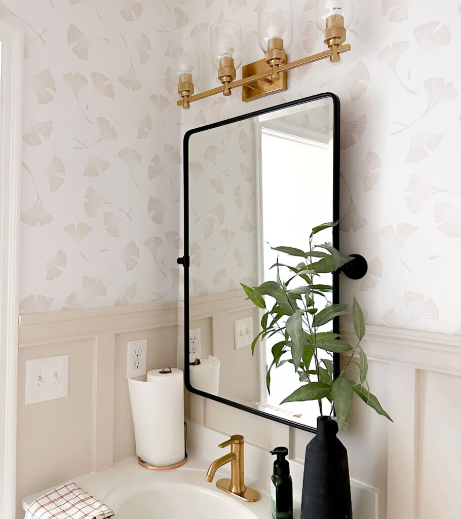 Should Your Bathroom Mirror Be the Same Width as Your Vanity