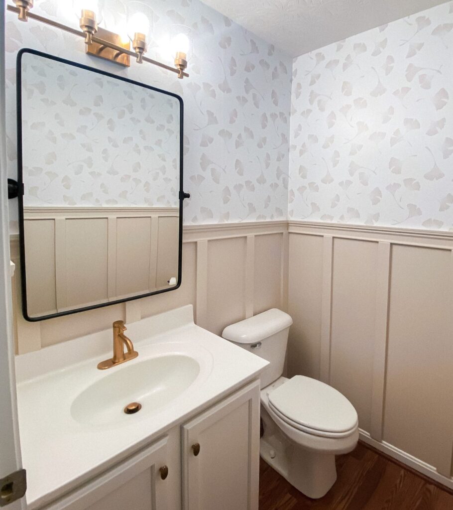 should-bathroom-mirror-be-same-width-as-vanity-complete-size-guide