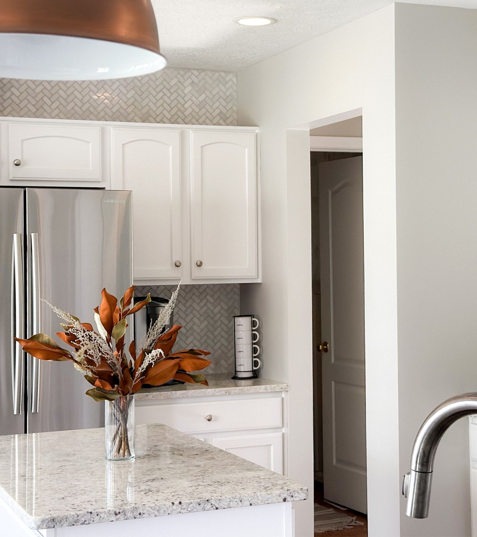 9 Simple Small Kitchen Remodel Ideas on a Budget - Home By Alley