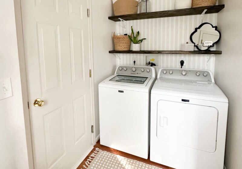 11 Very Small Laundry Room Ideas That Will Actually Make You Want To Do ...