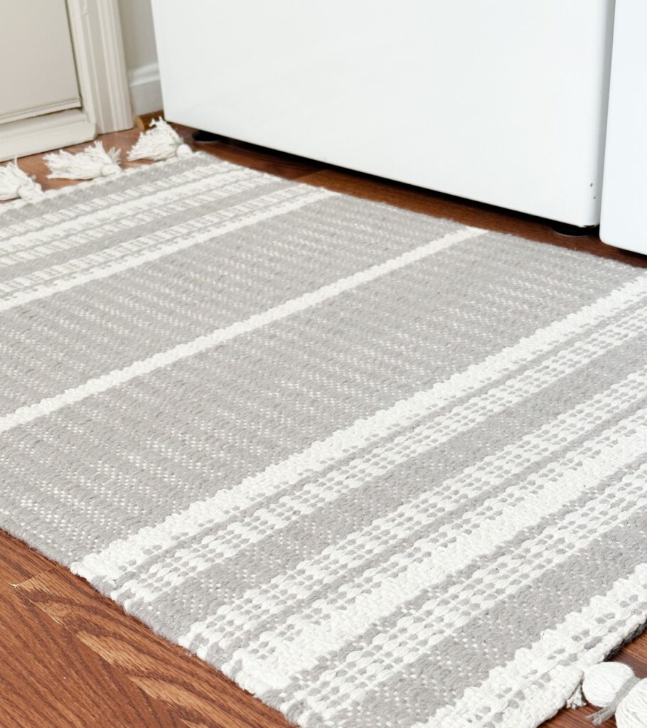 Small laundry room rugs