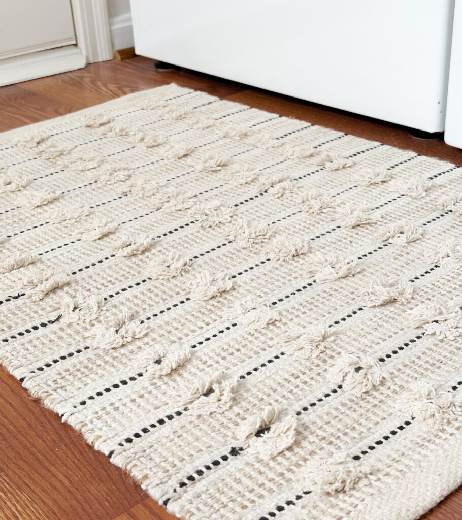 Washable laundry room rugs