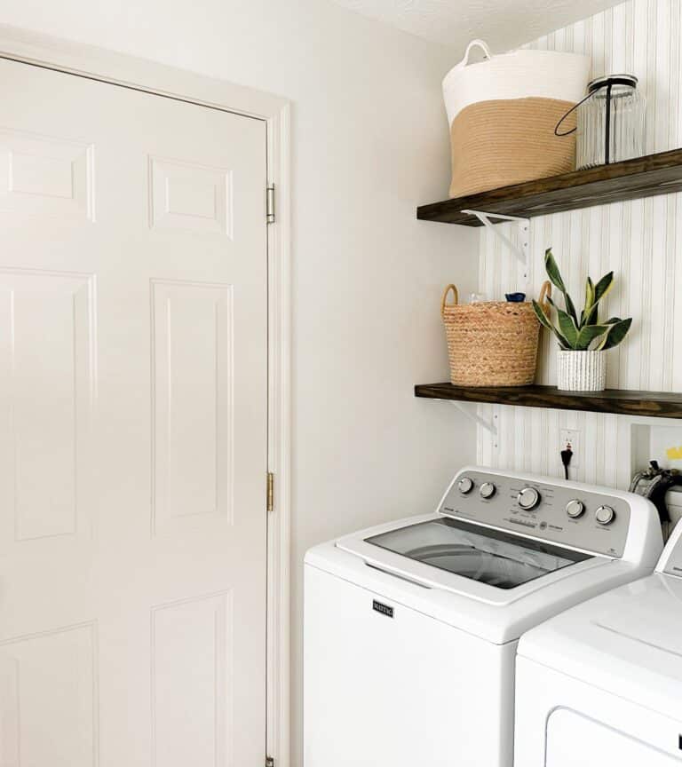 11 Very Small Laundry Room Ideas That Will Actually Make You Want To Do ...