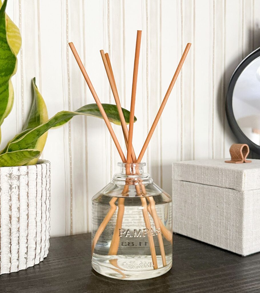 Oil Reed Diffuser - how to keep your house smelling good all the time