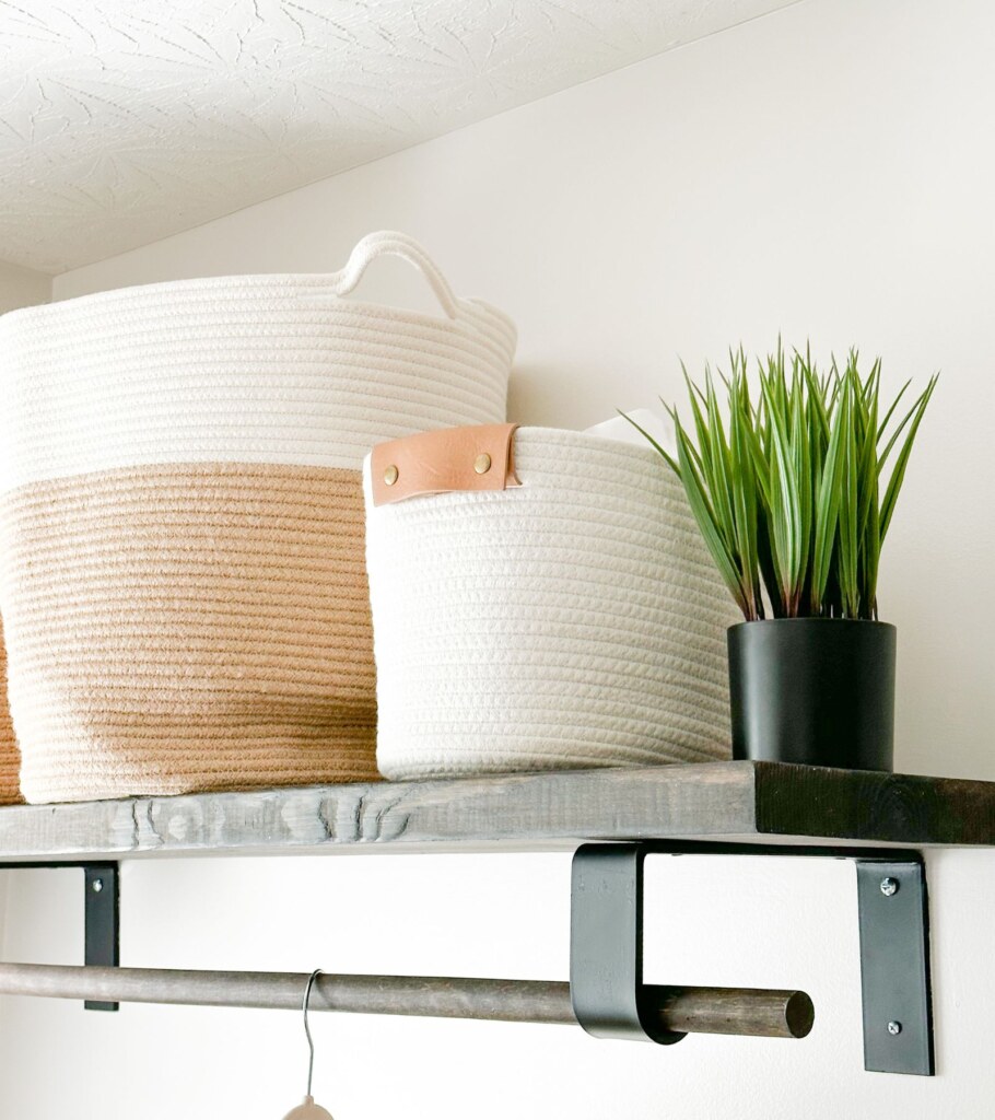 Storage baskets for shelves