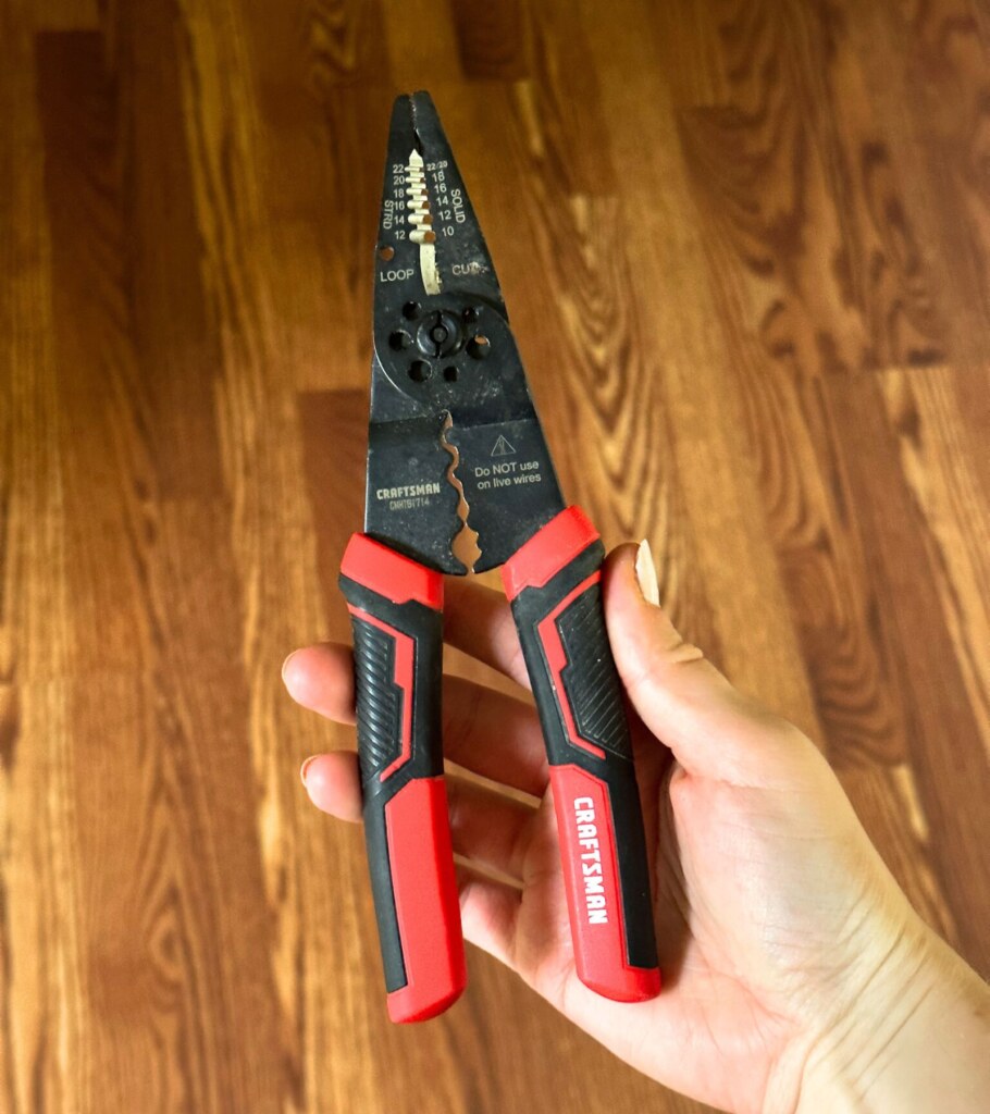 Wire Cutter - must-have tools for DIYers