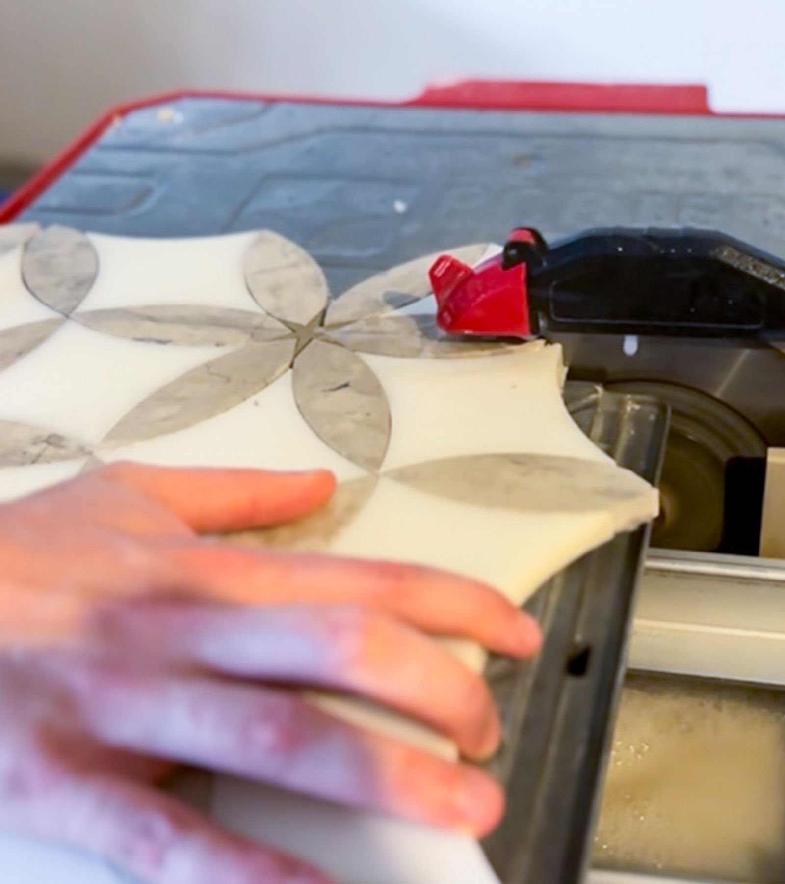 Backsplash for Beginners How to Install Tile Backsplash Easily Home By Alley