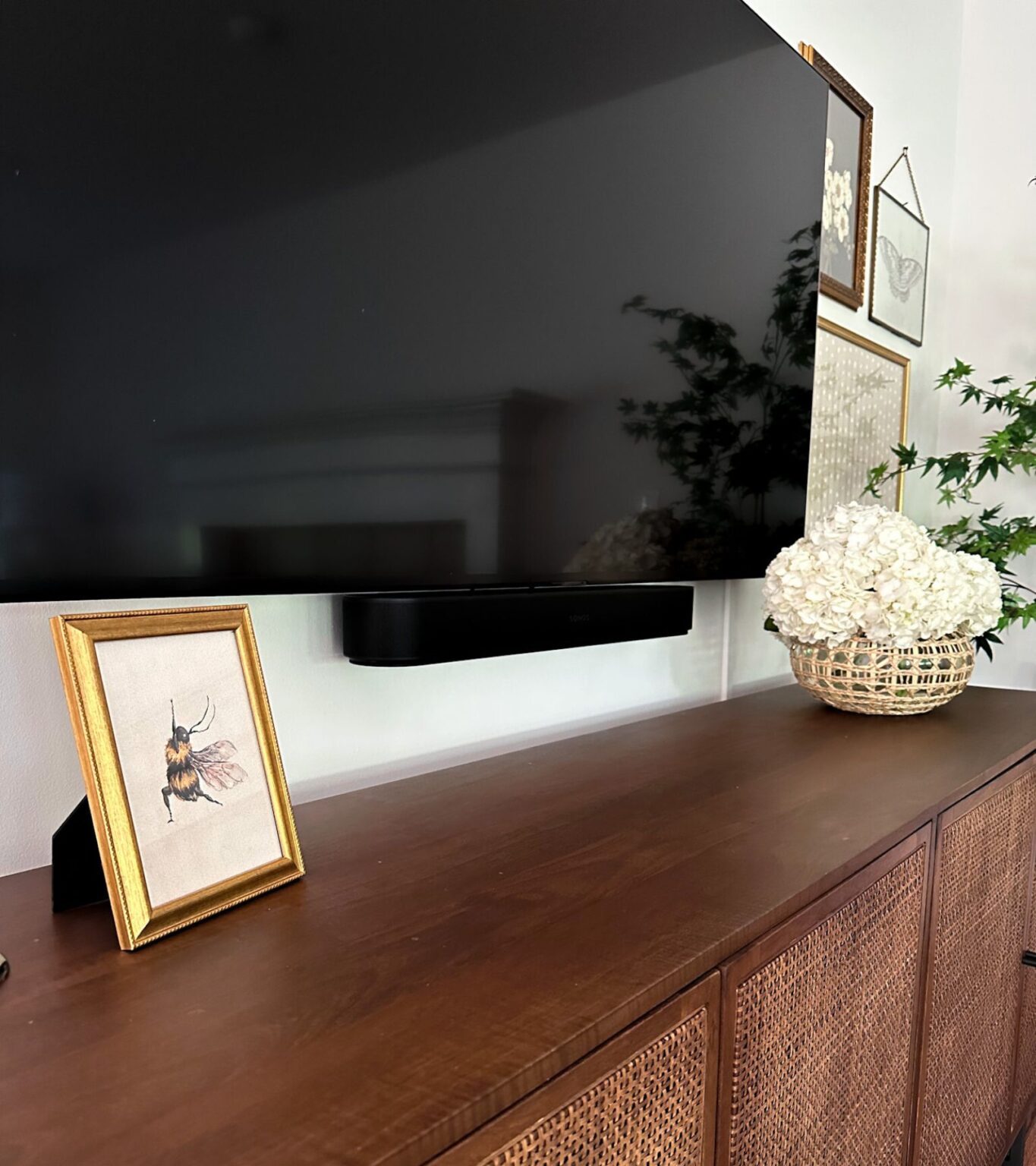 How High Should A TV Be Mounted The Best Viewing Height Home By Alley