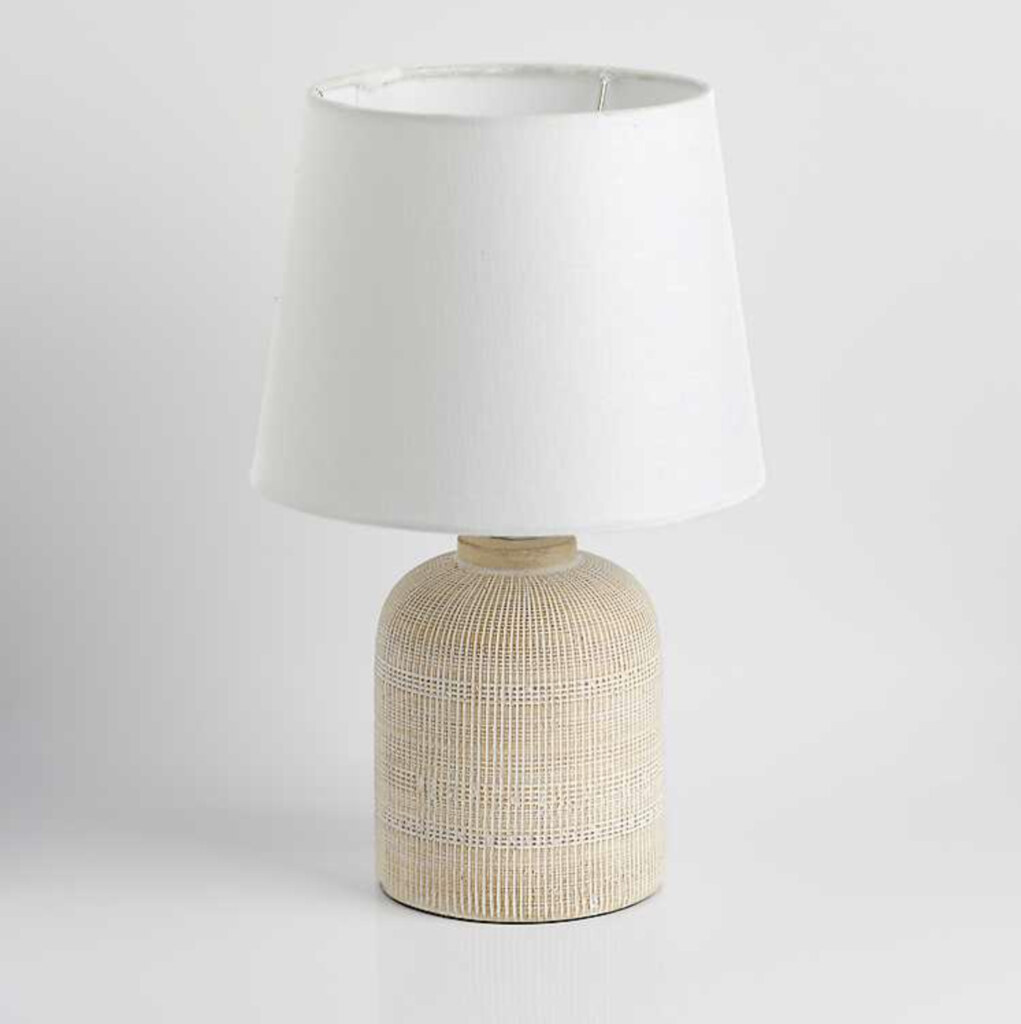 Whitewashed Carved Grid Table Lamp