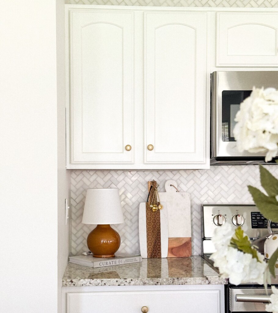 cabinet hardware placement - featured image